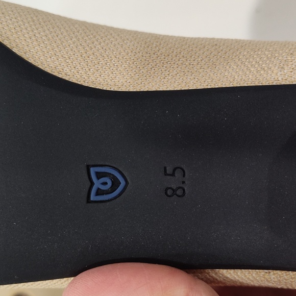 Rothy's The Mary Jane Heel In Cream Captoe Size 8.5 - Picture 4 of 12